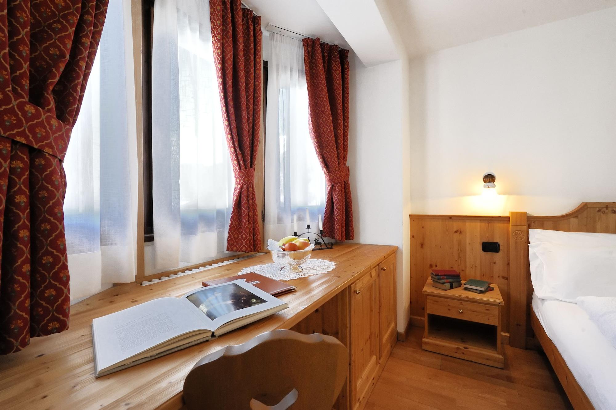 מדונה די קמפיליו Hotel Montana מראה חיצוני תמונה
