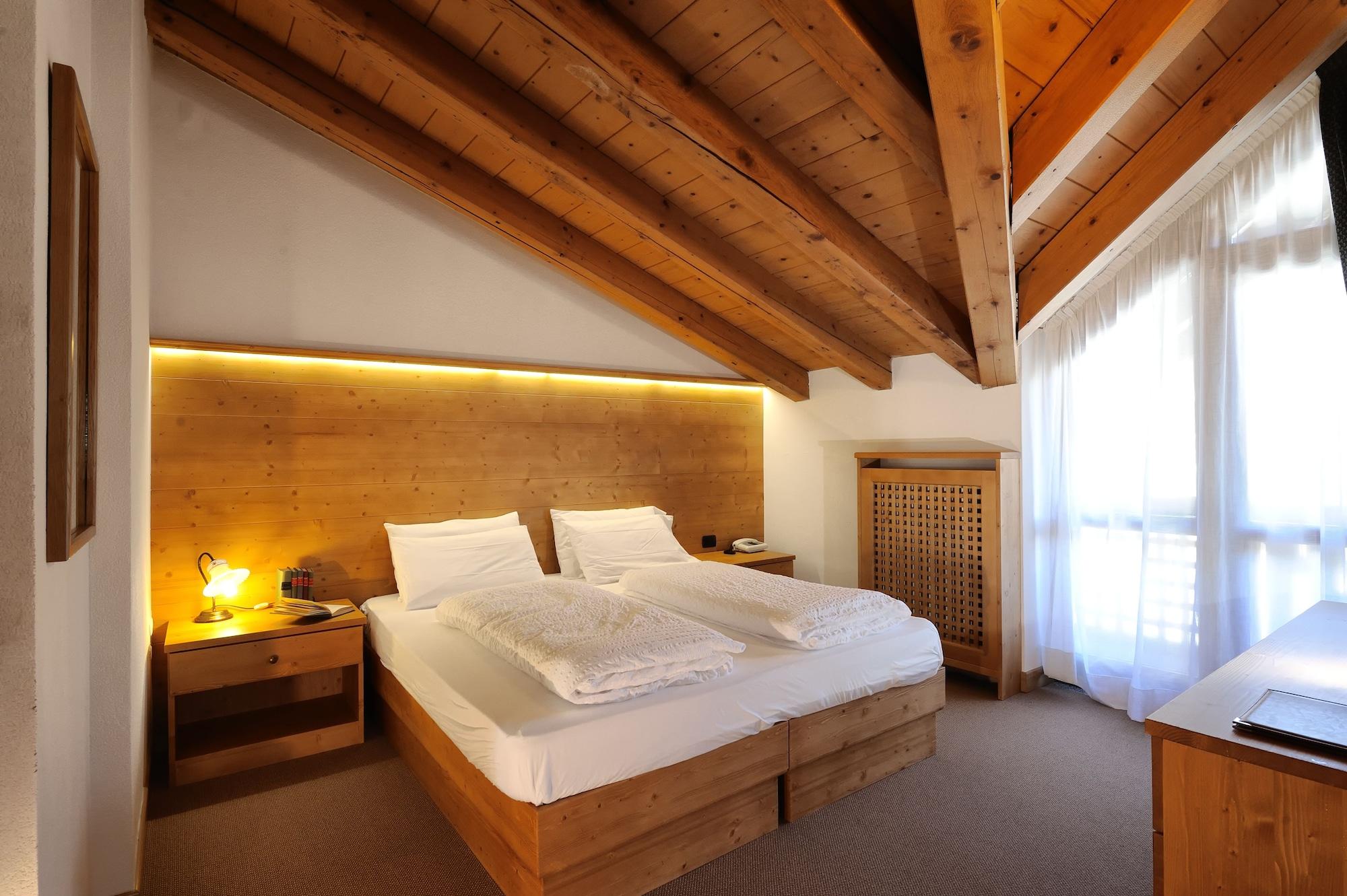 מדונה די קמפיליו Hotel Montana מראה חיצוני תמונה