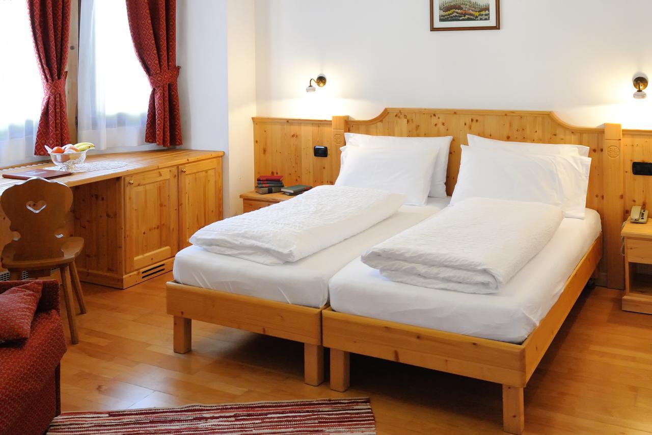 מדונה די קמפיליו Hotel Montana מראה חיצוני תמונה